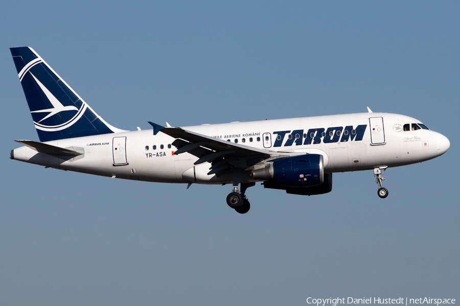 TAROM Airbus A318-111 (YR-ASA) | Photo 501676