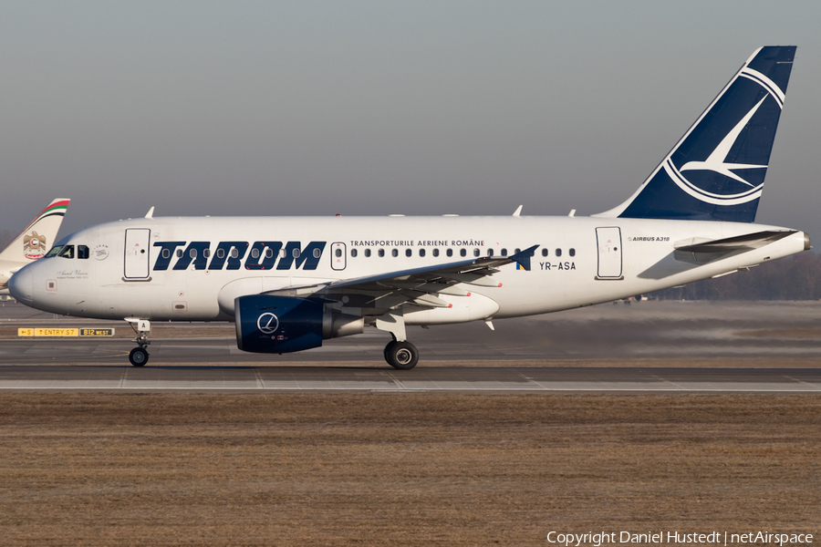 TAROM Airbus A318-111 (YR-ASA) | Photo 420448