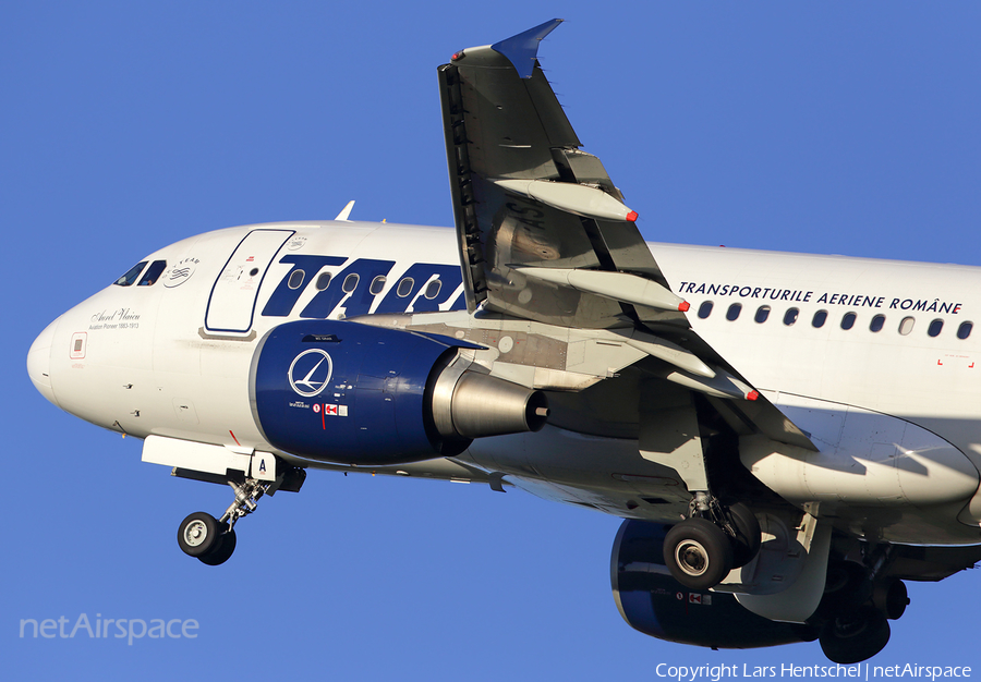 TAROM Airbus A318-111 (YR-ASA) | Photo 121297