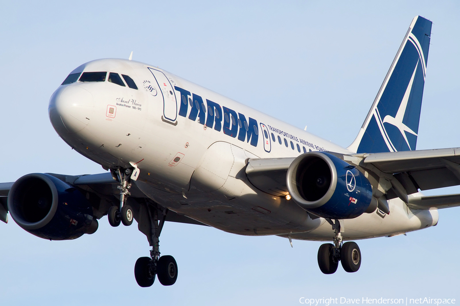 TAROM Airbus A318-111 (YR-ASA) | Photo 2358