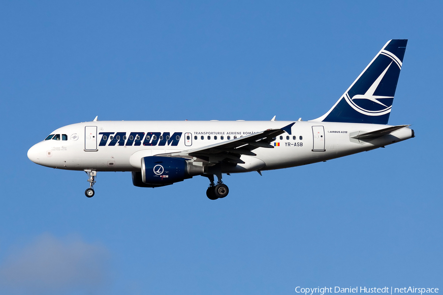 TAROM Airbus A318-111 (YR-ASB) | Photo 644695