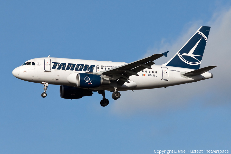 TAROM Airbus A318-111 (YR-ASC) | Photo 526589