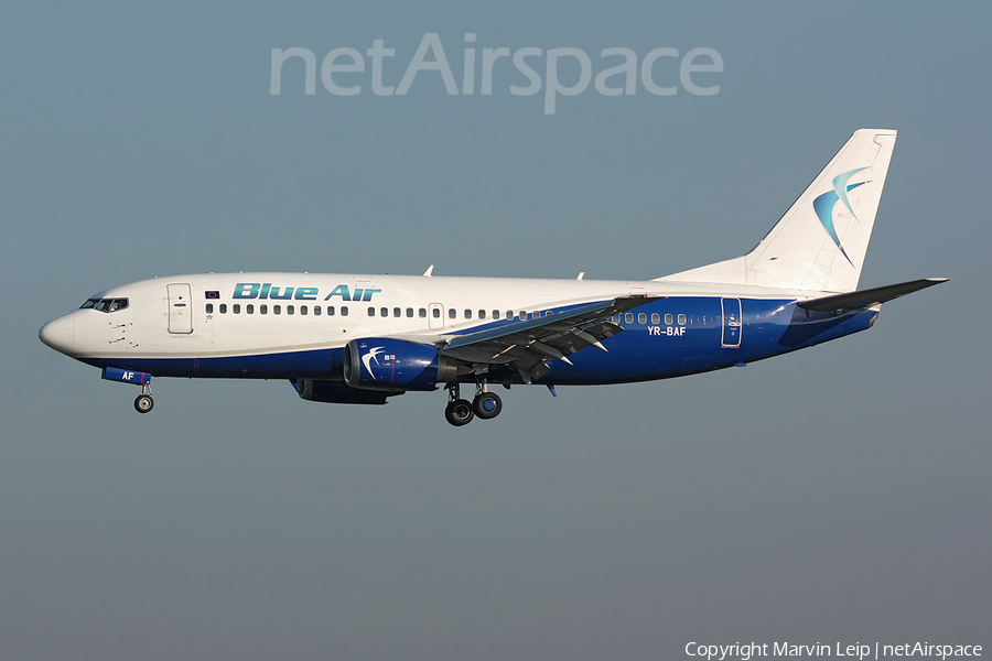 Blue Air Boeing 737-322 (YR-BAF) | Photo 155570