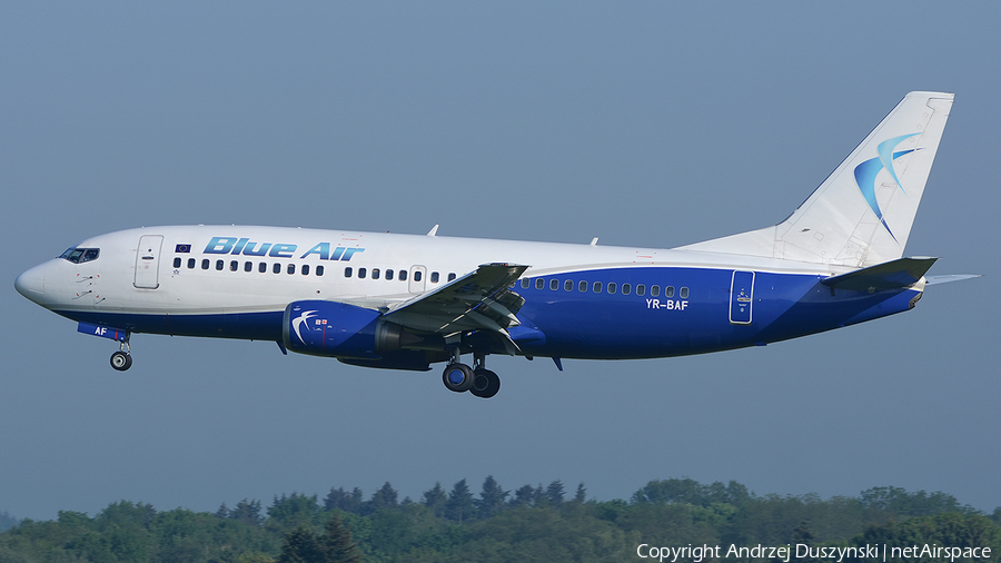 Blue Air Boeing 737-322 (YR-BAF) | Photo 165547