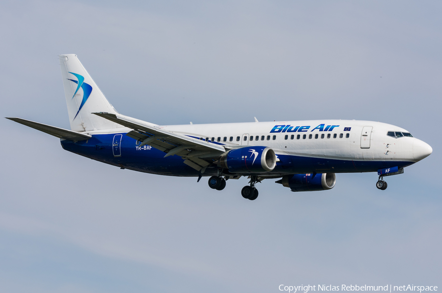 Blue Air Boeing 737-322 (YR-BAF) | Photo 256808