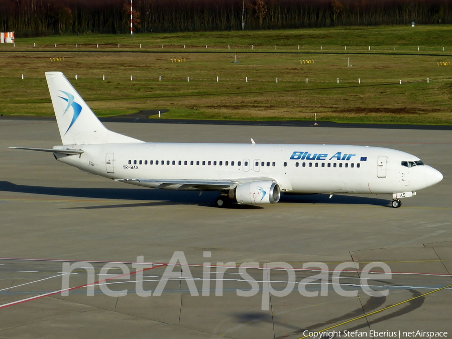 Blue Air Boeing 737-430 (YR-BAS) | Photo 426647