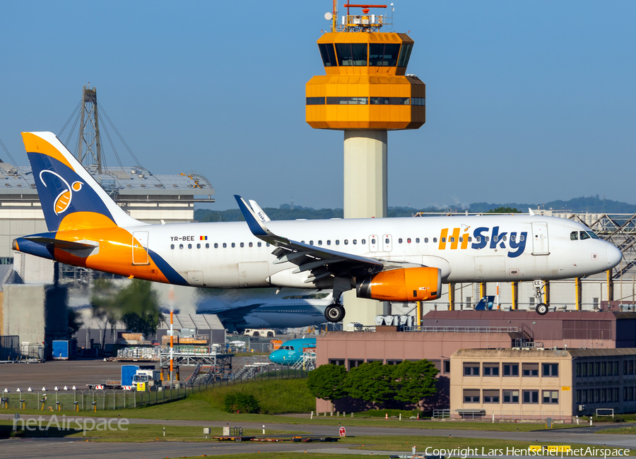HiSky Europe Airbus A320-232 (YR-BEE) | Photo 680174