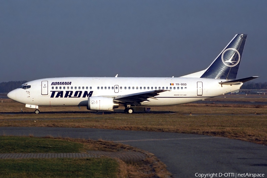 TAROM Boeing 737-38J (YR-BGD) | Photo 286970