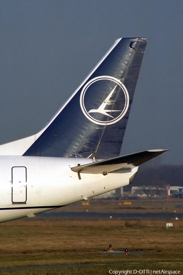 TAROM Boeing 737-38J (YR-BGD) | Photo 286971