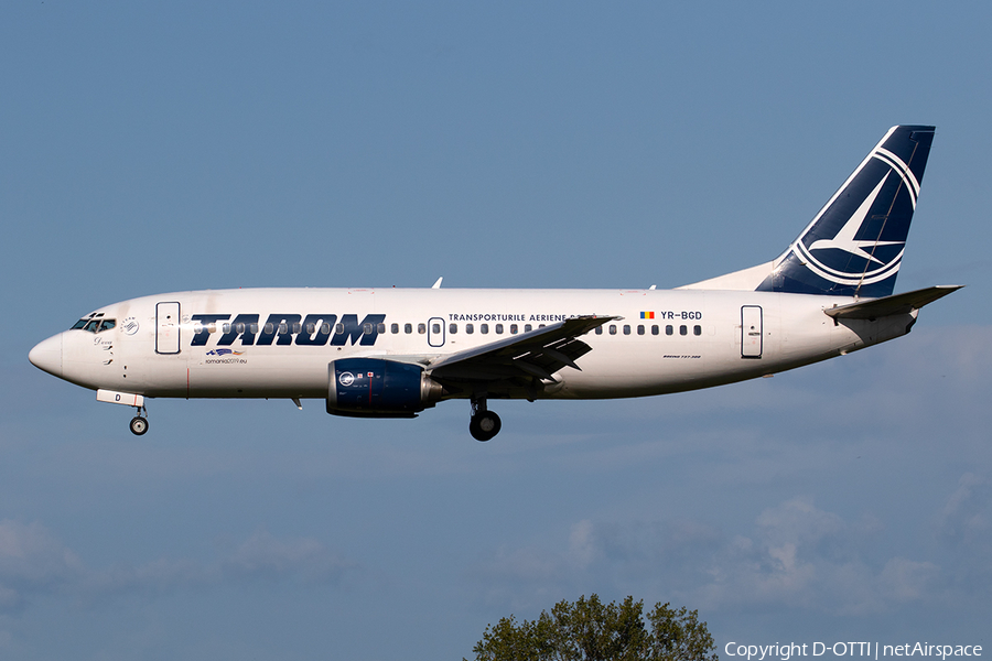 TAROM Boeing 737-38J (YR-BGD) | Photo 351409