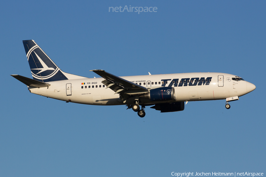 TAROM Boeing 737-38J (YR-BGD) | Photo 60384