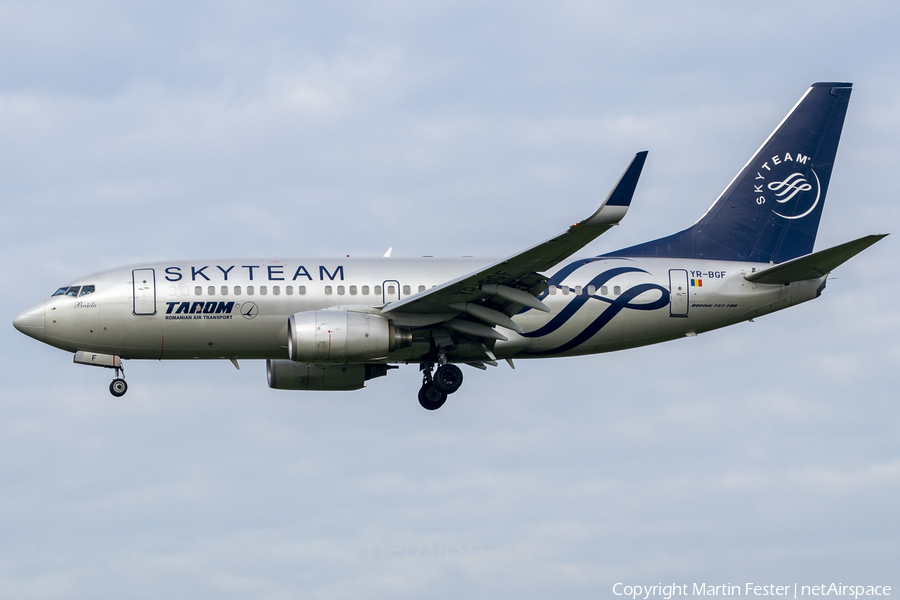 TAROM Boeing 737-78J (YR-BGF) | Photo 472367