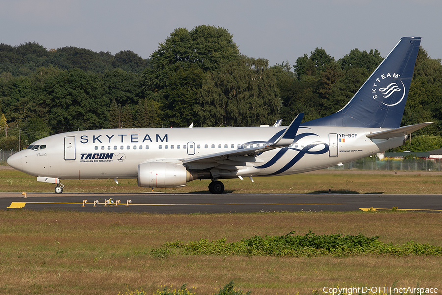 TAROM Boeing 737-78J (YR-BGF) | Photo 255932