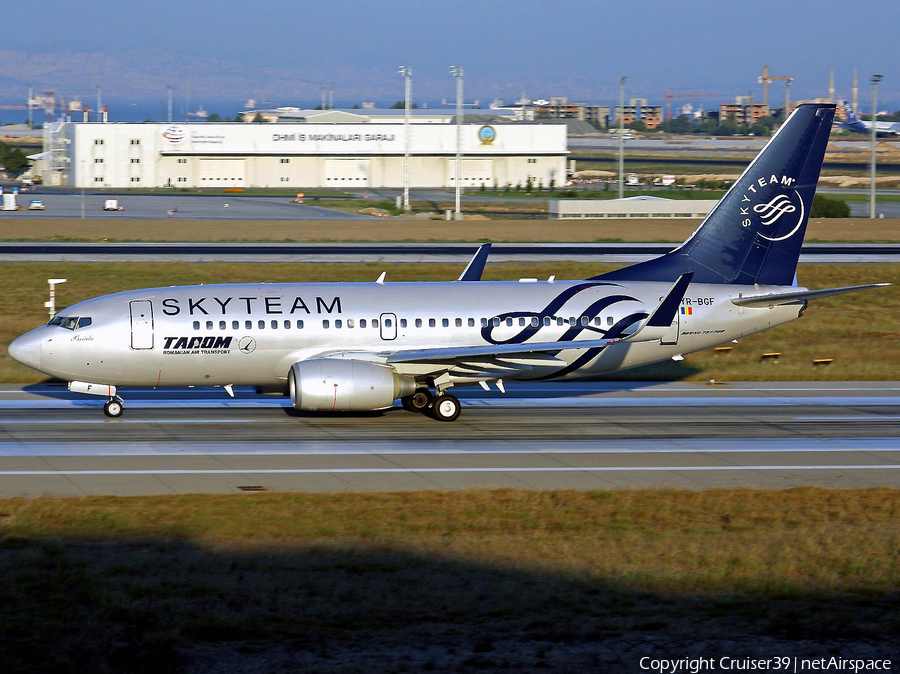 TAROM Boeing 737-78J (YR-BGF) | Photo 84810
