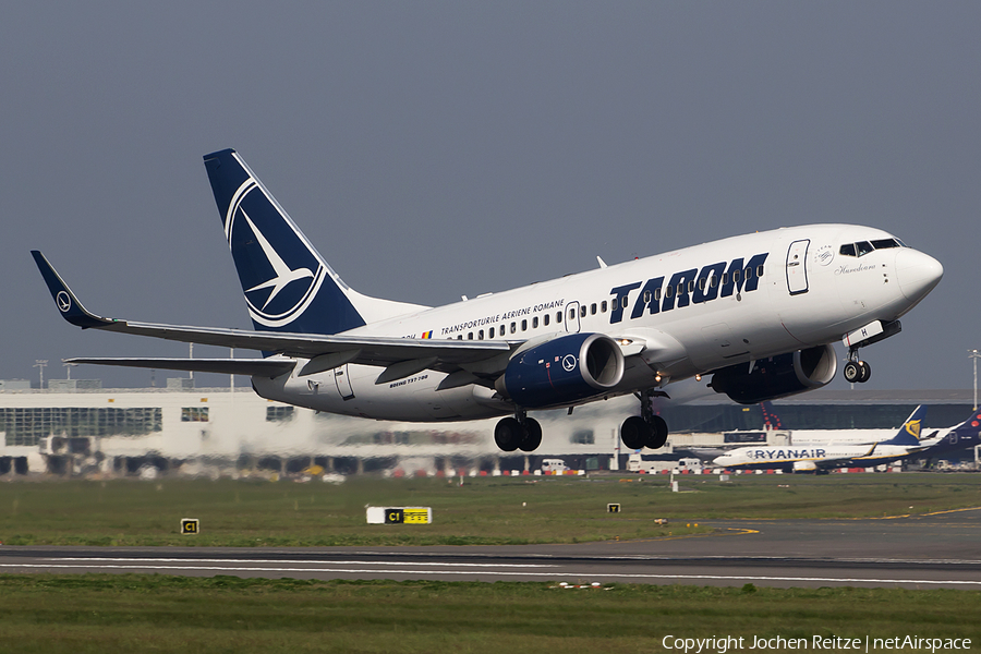 TAROM Boeing 737-78J (YR-BGH) | Photo 163217