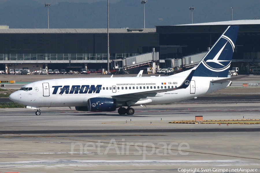 TAROM Boeing 737-78J (YR-BGI) | Photo 154670