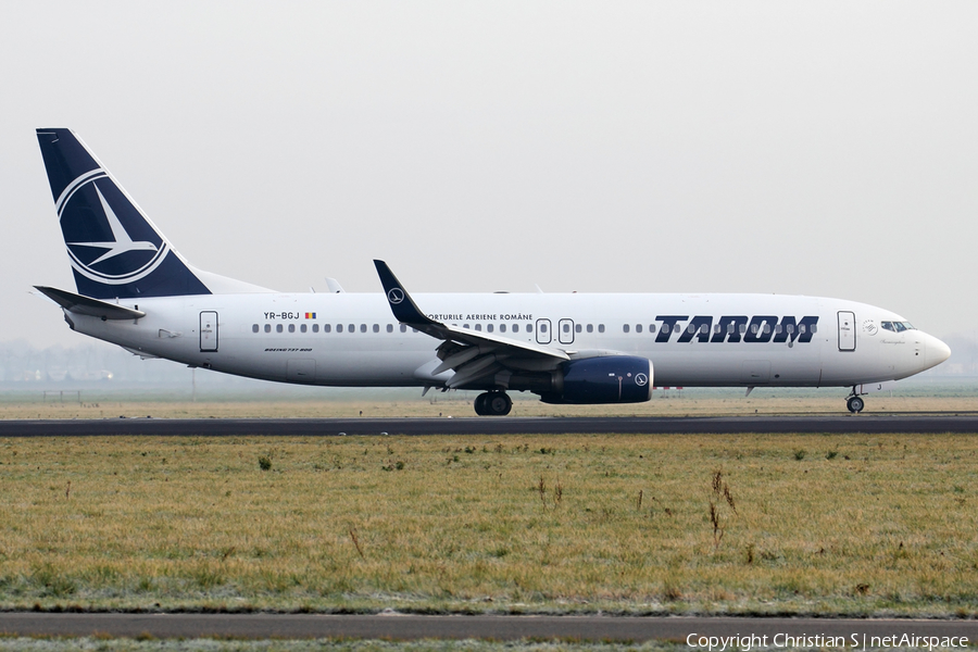 TAROM Boeing 737-82R (YR-BGJ) | Photo 365515