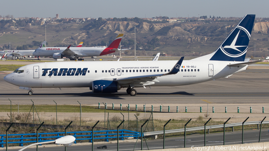 TAROM Boeing 737-82R (YR-BGJ) | Photo 595316