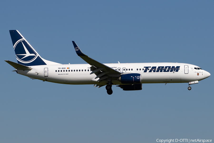TAROM Boeing 737-82R (YR-BGK) | Photo 243078