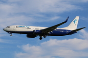 Blue Air Boeing 737-85R (YR-BMB) at  Hamburg - Fuhlsbuettel (Helmut Schmidt), Germany