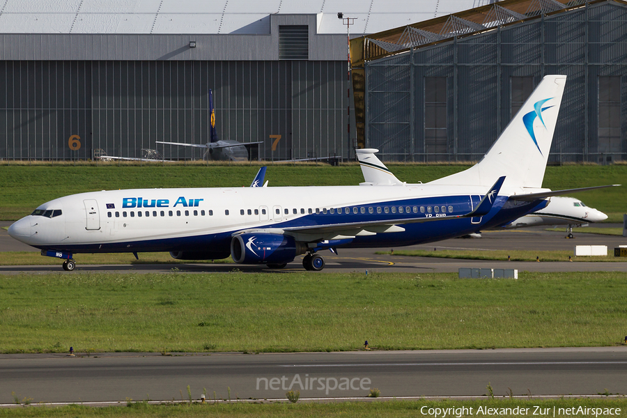 Blue Air Boeing 737-85R (YR-BMB) | Photo 392279