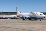 Blue Air Boeing 737-8K5 (YR-BMH) at  Hamburg - Fuhlsbuettel (Helmut Schmidt), Germany