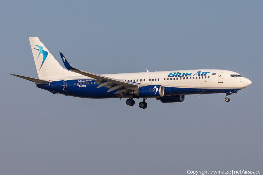 Blue Air Boeing 737-82R (YR-BMJ) | Photo 398765