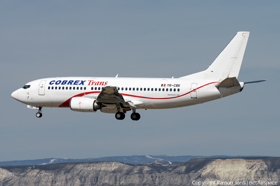 Cobrex Trans Boeing 737-382 (YR-CBK) | Photo 236237