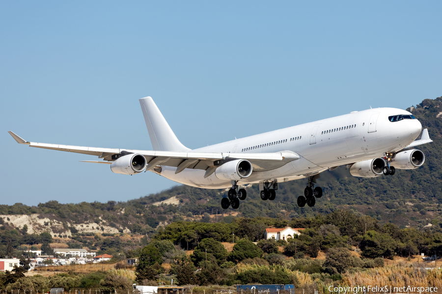 Legend Airlines Airbus A340-313E (YR-LRE) | Photo 637372
