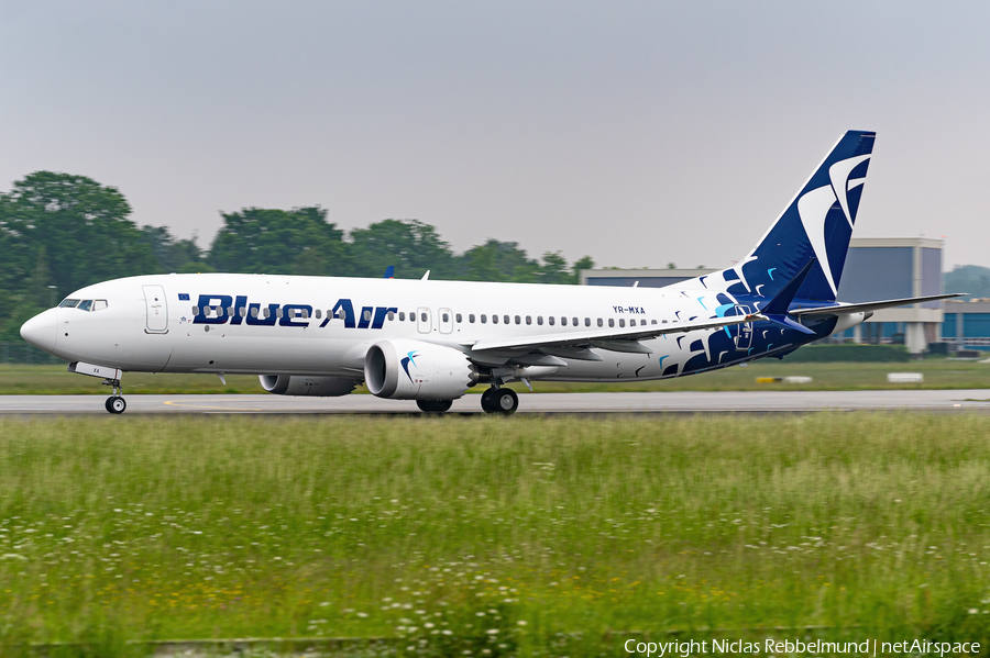 Blue Air Boeing 737-8 MAX (YR-MXA) | Photo 451439