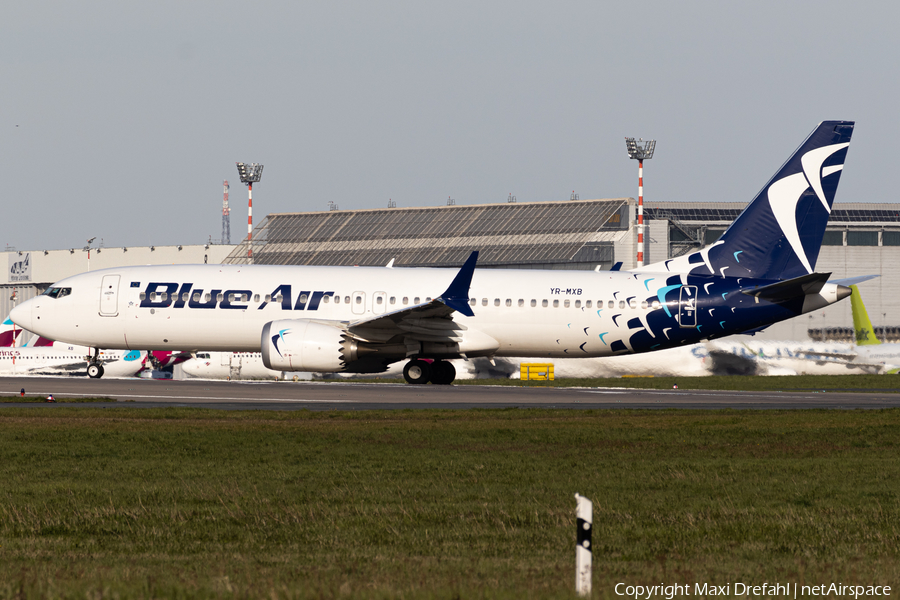 Blue Air Boeing 737-8 MAX (YR-MXB) | Photo 503366