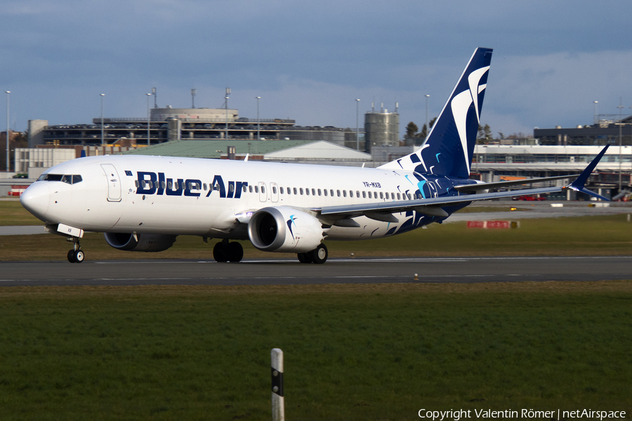 Blue Air Boeing 737-8 MAX (YR-MXB) | Photo 502787