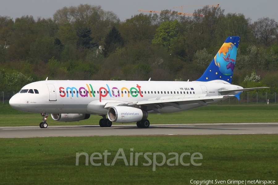 Small Planet Airlines Airbus A320-231 (YR-SEA) | Photo 240749