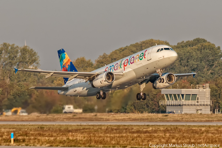 Small Planet Airlines Airbus A320-231 (YR-SEA) | Photo 273773