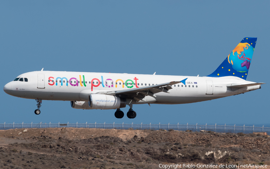 Small Planet Airlines Airbus A320-231 (YR-SEA) | Photo 334826