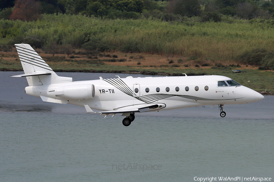 Tiriac Air Gulfstream G200 (YR-TII) | Photo 460247