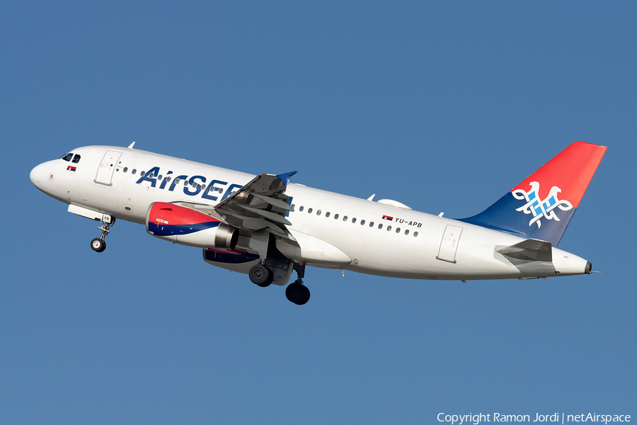 Air Serbia Airbus A319-132 (YU-APB) | Photo 393739