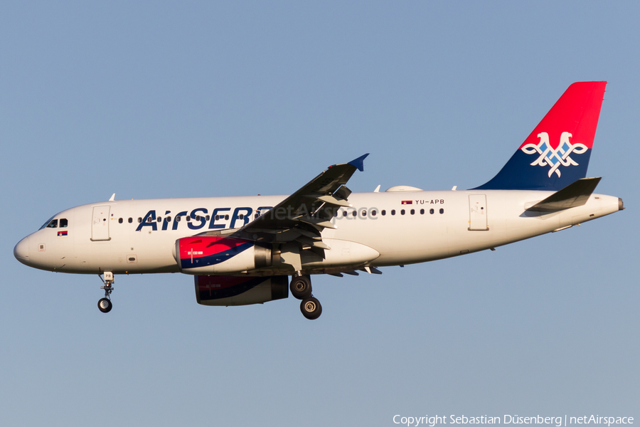 Air Serbia Airbus A319-132 (YU-APB) | Photo 125999