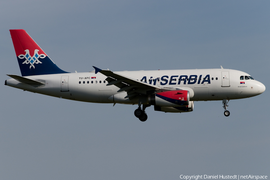 Air Serbia Airbus A319-131 (YU-APC) | Photo 410939