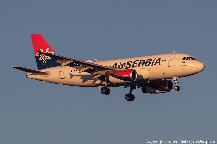 Air Serbia Airbus A319-131 (YU-APC) | Photo 281127