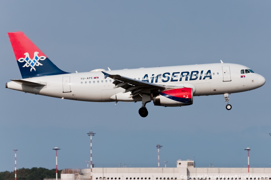 Air Serbia Airbus A319-132 (YU-APE) | Photo 472322