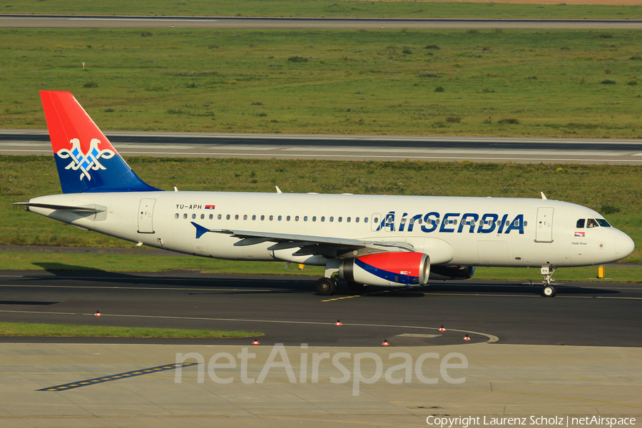 Air Serbia Airbus A320-232 (YU-APH) | Photo 63444