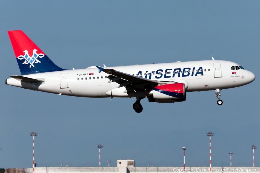 Air Serbia Airbus A319-132 (YU-APJ) | Photo 476680