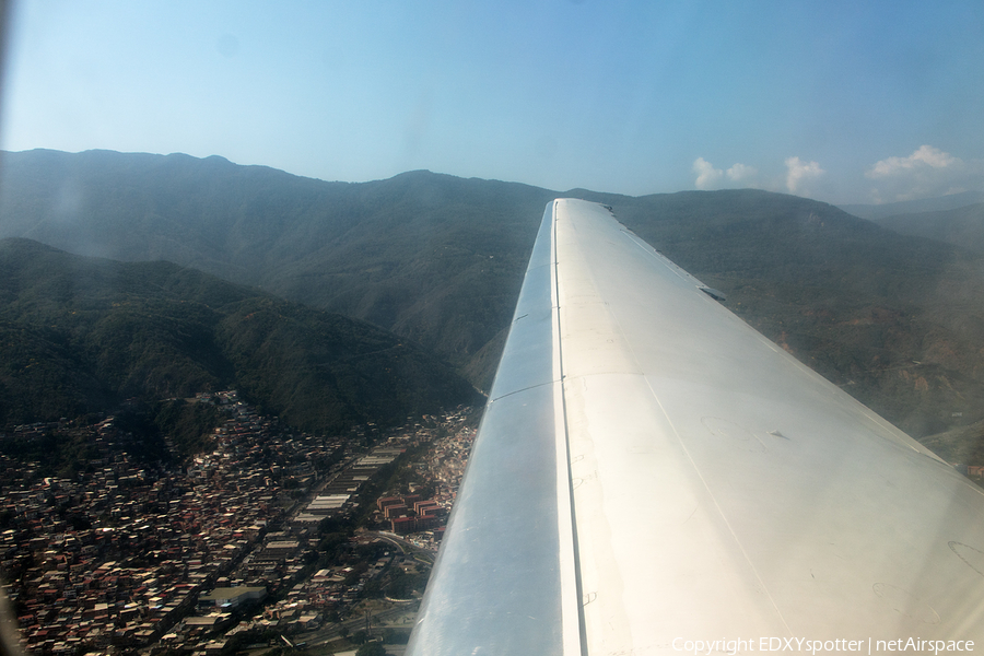 Venezolana McDonnell Douglas MD-83 (YV191T) | Photo 310046