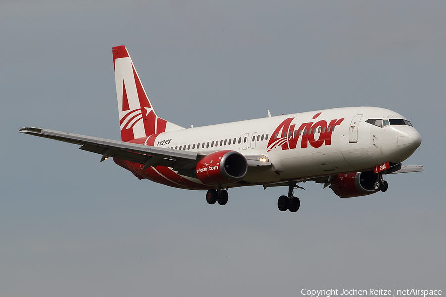 Avior Airlines Boeing 737-401 (YV2928) | Photo 100073