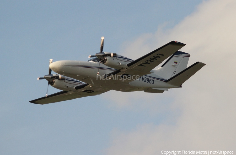 (Private) Cessna 425 Conquest I (YV2963) | Photo 303843
