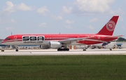 Santa Barbara Airlines Boeing 757-21B (YV304T) at  Miami - International, United States