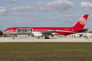 Santa Barbara Airlines Boeing 757-236 (YV450T) at  Miami - International, United States