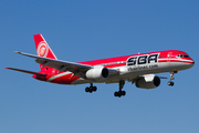 Santa Barbara Airlines Boeing 757-236 (YV450T) at  Miami - International, United States