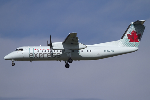 Air Canada Express (Jazz) de Havilland Canada DHC-8-301 (C-GVON) at  Calgary - International, Canada